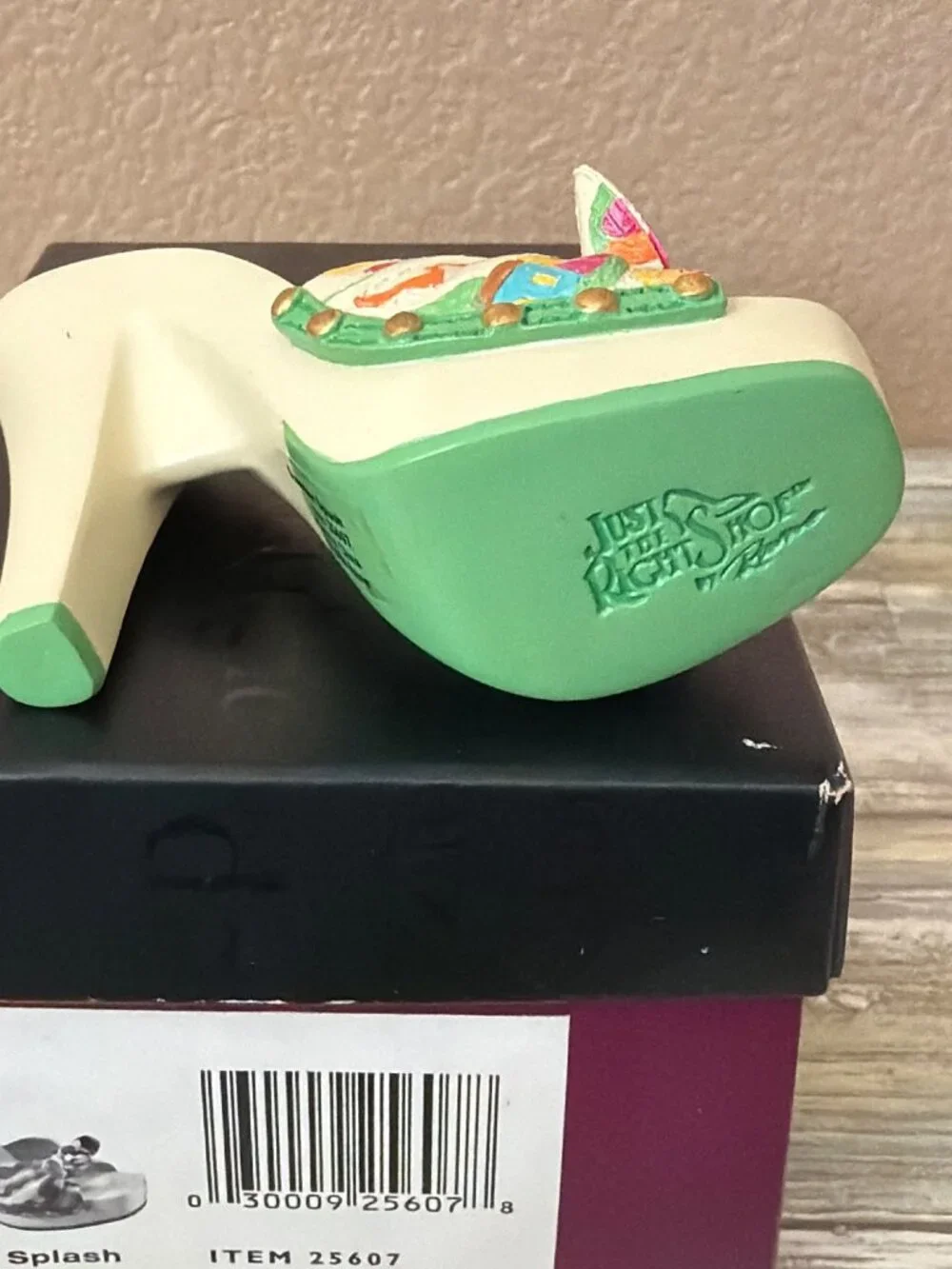 Just The Right Shoe Raine 2006 Summer Splash Miniature Shoe NEW w/ Box COA 25607 - Picture 11 of 12